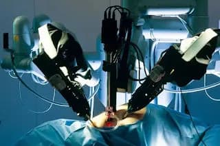 🔬 When Technology Becomes a Distraction: The Robotic Surgery Paradox in India · Medical Guide by Famicare Speciality Center